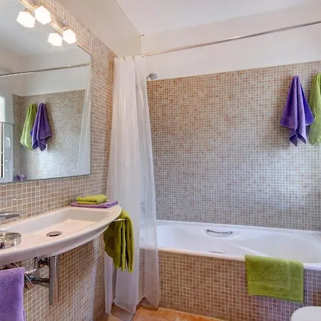 Villa Serafina By Son Parc